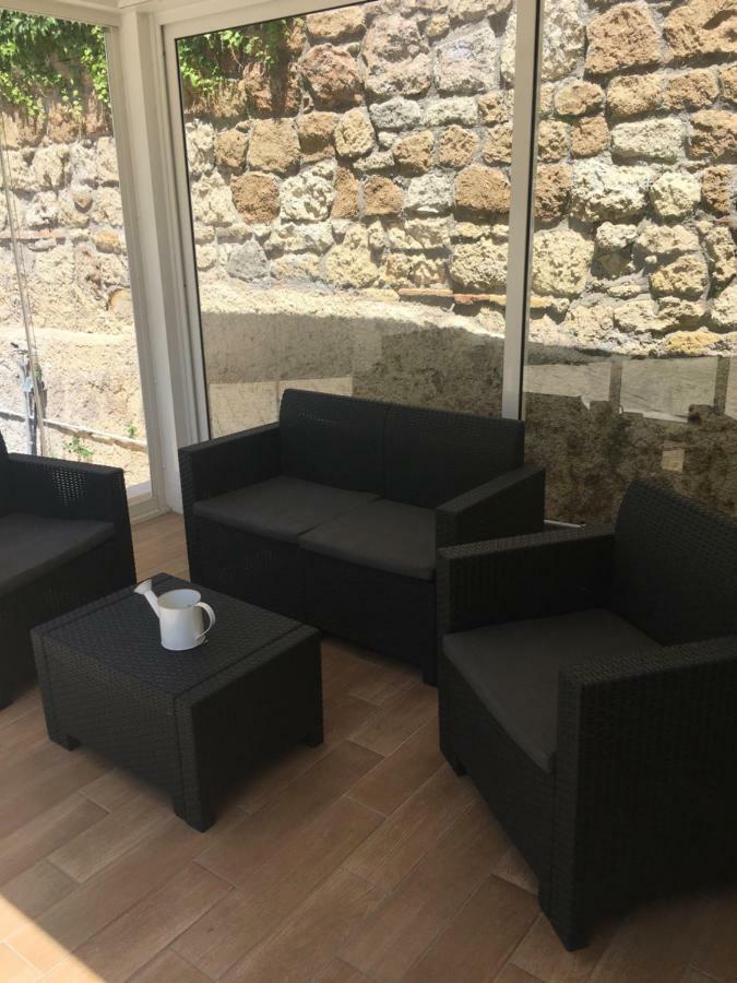 The Shabby House - Charming Seaside Retreat In Central Anzio, Steps From Beach And Train Station Kültér fotó